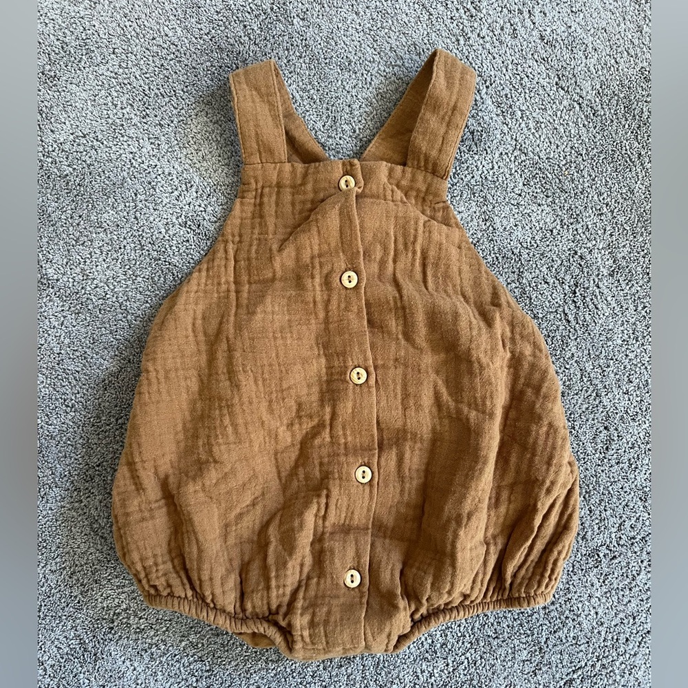 H&M Bubble Muslin Overall - Size 9m - EUC